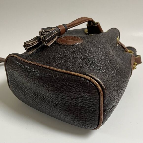 Vintage Dooney Bourke Drawstring Bucket Bag AWL Pebbled Brown Leather Crossbody - Picture 11 of 12